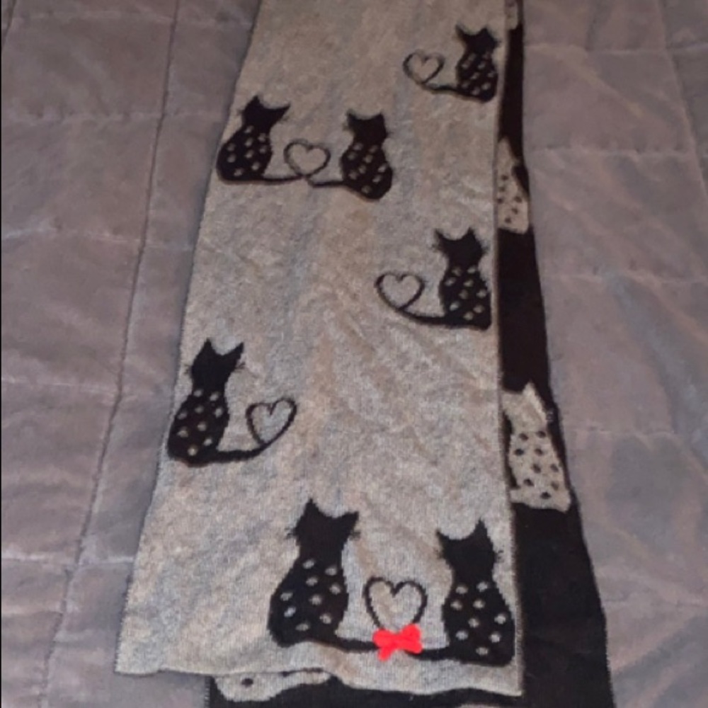 ModCloth Cat ❤️ Scarf NWOT